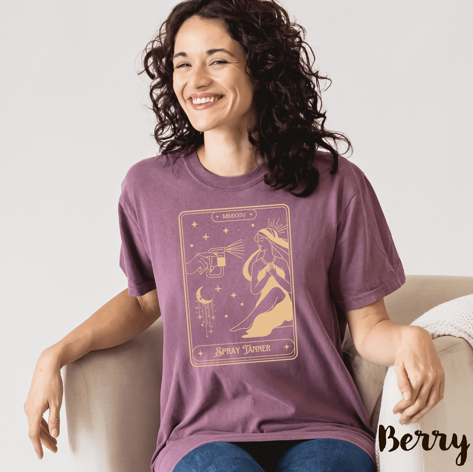 Spray Tanner Tarot Card T-Shirt For Spray Tanners | A Great Gift