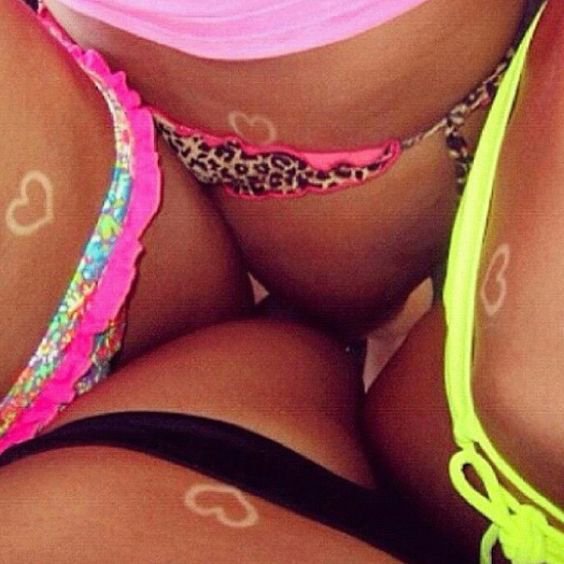 Hearts 3-Way Triple Heart Tanning Stickers - Image 4